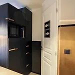 Naturist Cap In Loft Lägenhet *