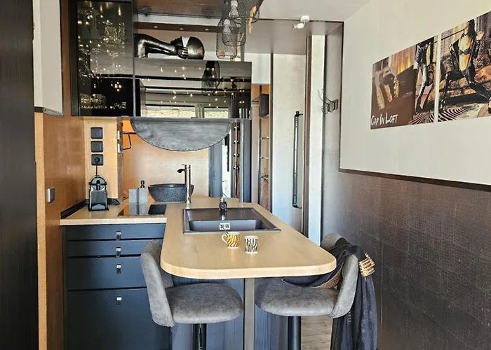 Naturist Cap In Loft