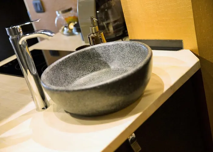 Naturist Cap In Loft Agde