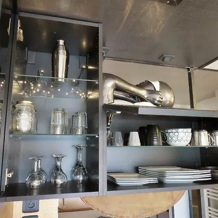 Naturist Cap In Loft * Agde