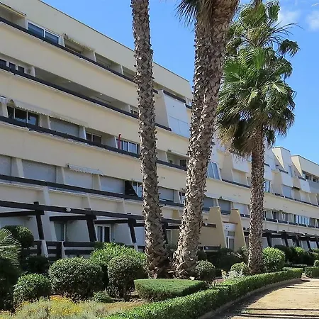 Naturist Cap In Loft *