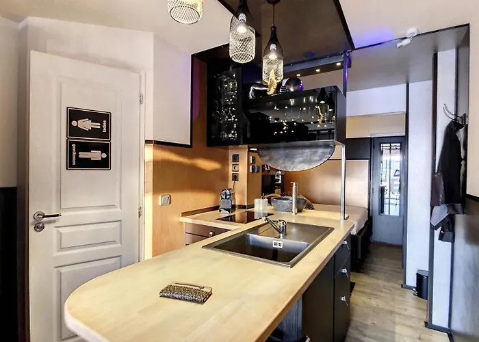 Naturist Cap In Loft