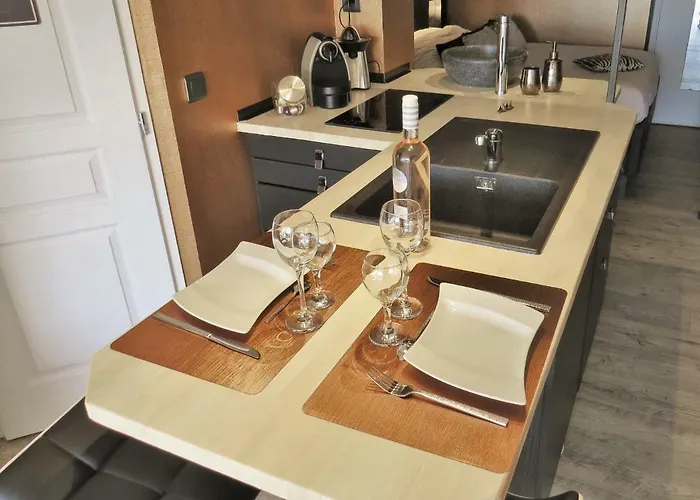 Naturist Cap In Loft Agde