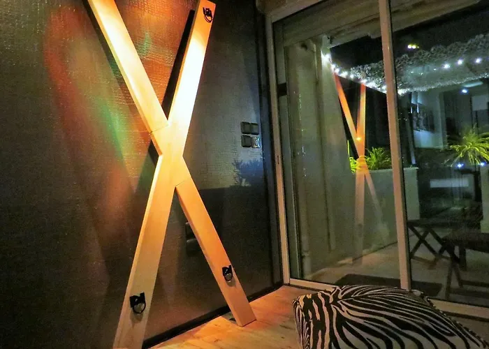 Naturist Cap In Loft *